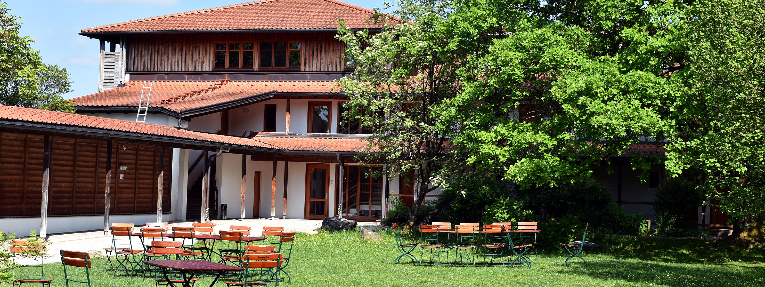 ZIST Gästehaus im Sommer
