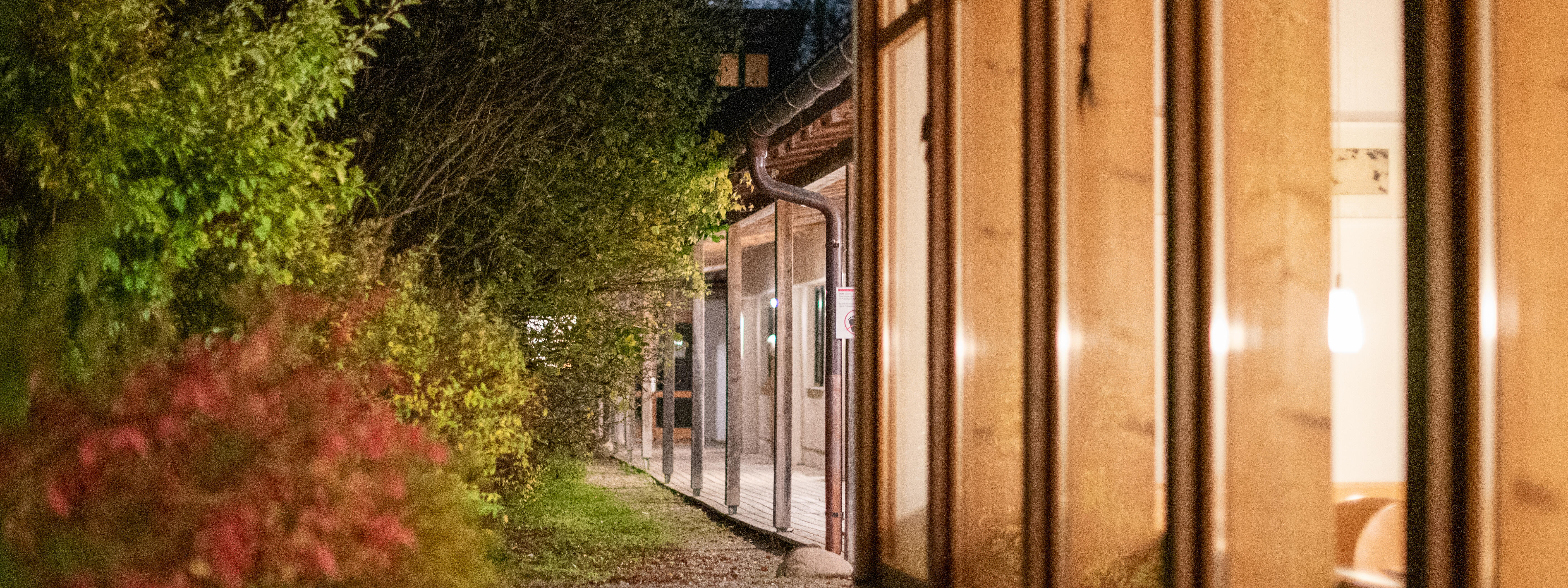 ZIST Innenhof Nacht