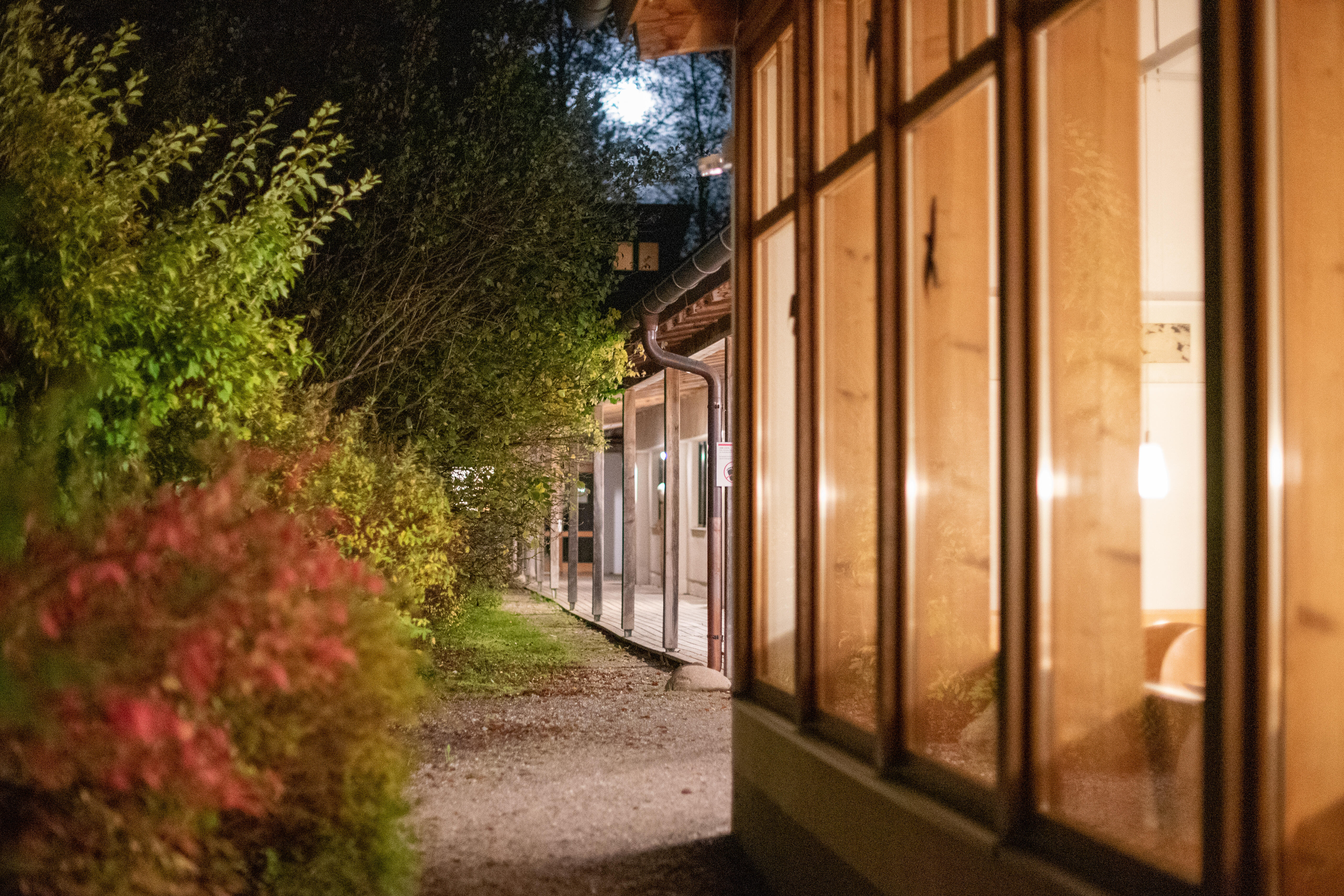 ZIST Innenhof Nacht