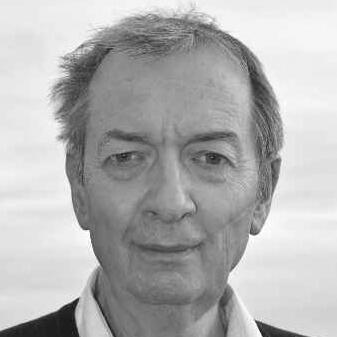 Dr. phil. Thomas Maurer, Dipl.-Psych., Psychologischer Psychotherapeut. Langjährige Tätigkeit am Lehrstuhl Prof. Dr. Butollo für Klinische Psychologie und Psychotherapie der LMU München (Integrative Traumatherapie).