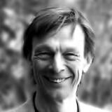 Winfried Pohl, Dipl.-Psych., Psychotherapeut, Gestalttherapeut und Supervisor, leitet das Gestalt-Zentrum Tübingen und ist Dozent an Ausbildungsinstituten.