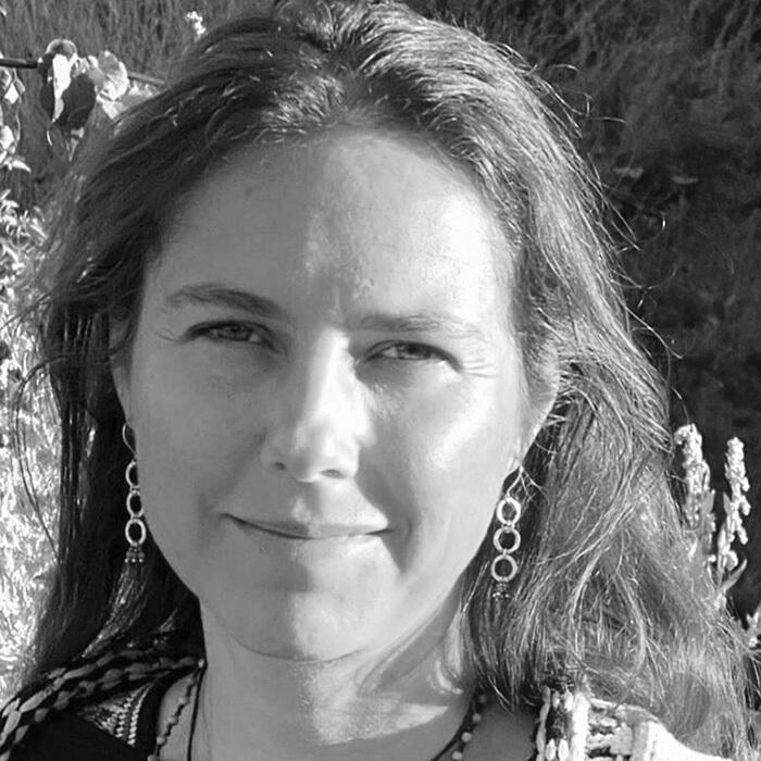 Franka Nagel, Dipl.-Kulturpädagogin und zertifizierte Diamond Approach Lehrerin, verbindet spirituelle Entwicklung mit pädagogischer Arbeit an der Waldorfschule.